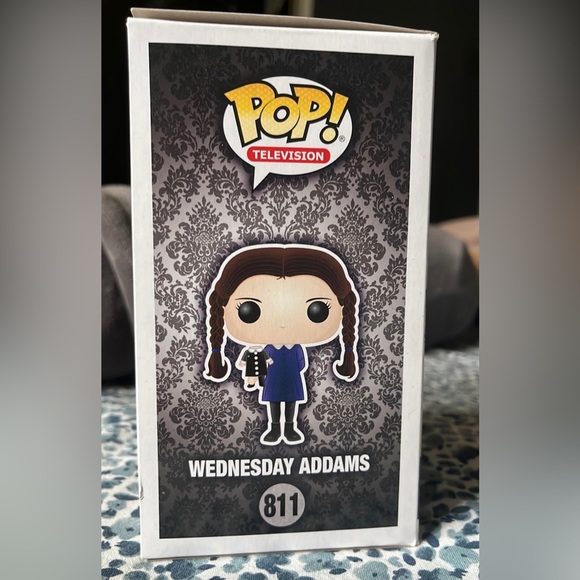 funko pop- the addams family Wednesday Addams - Picture 4 of 4